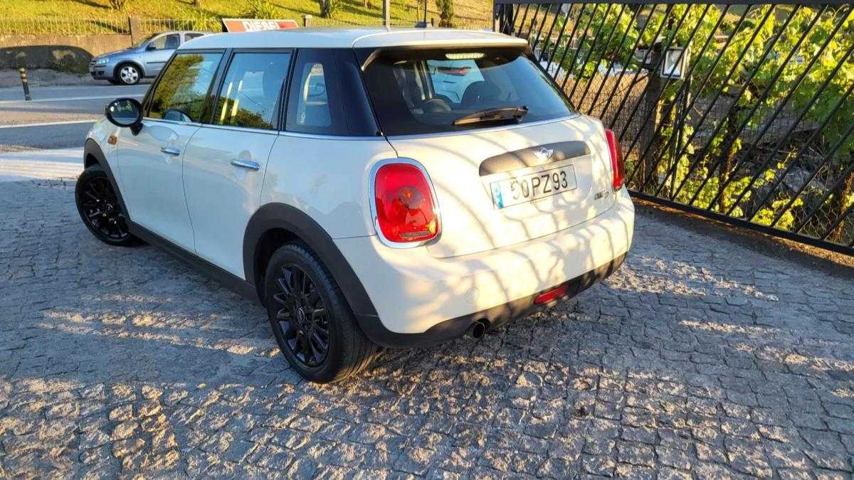 mini-hatch-2015-diesel-1496cc