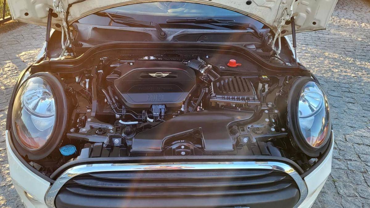 mini-hatch-2015-diesel-1496cc