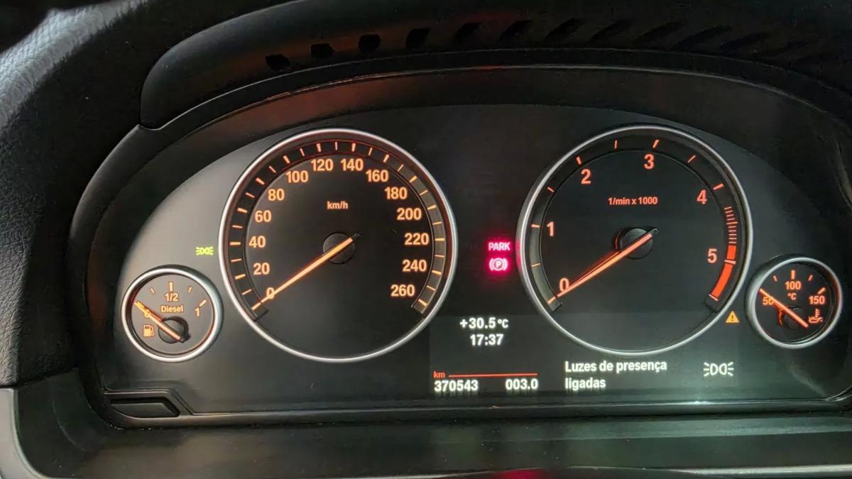 bmw-serie-5-2011-diesel-1995cc