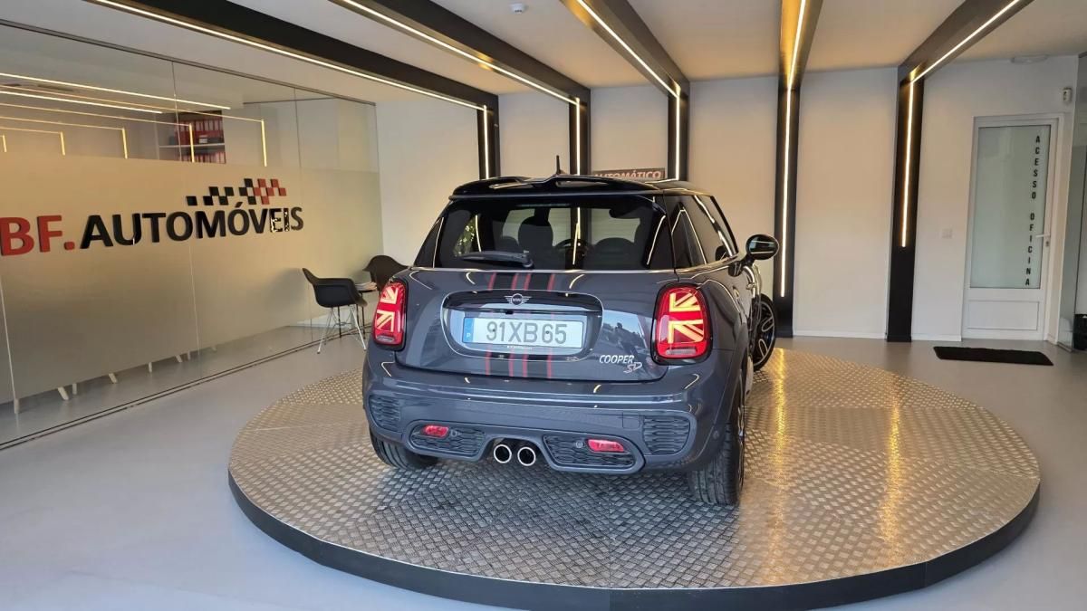 mini-cooper-d-2019-diesel-1995cc