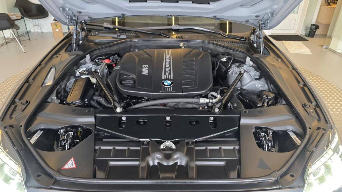 bmw-serie-6-2013-diesel-2993cc