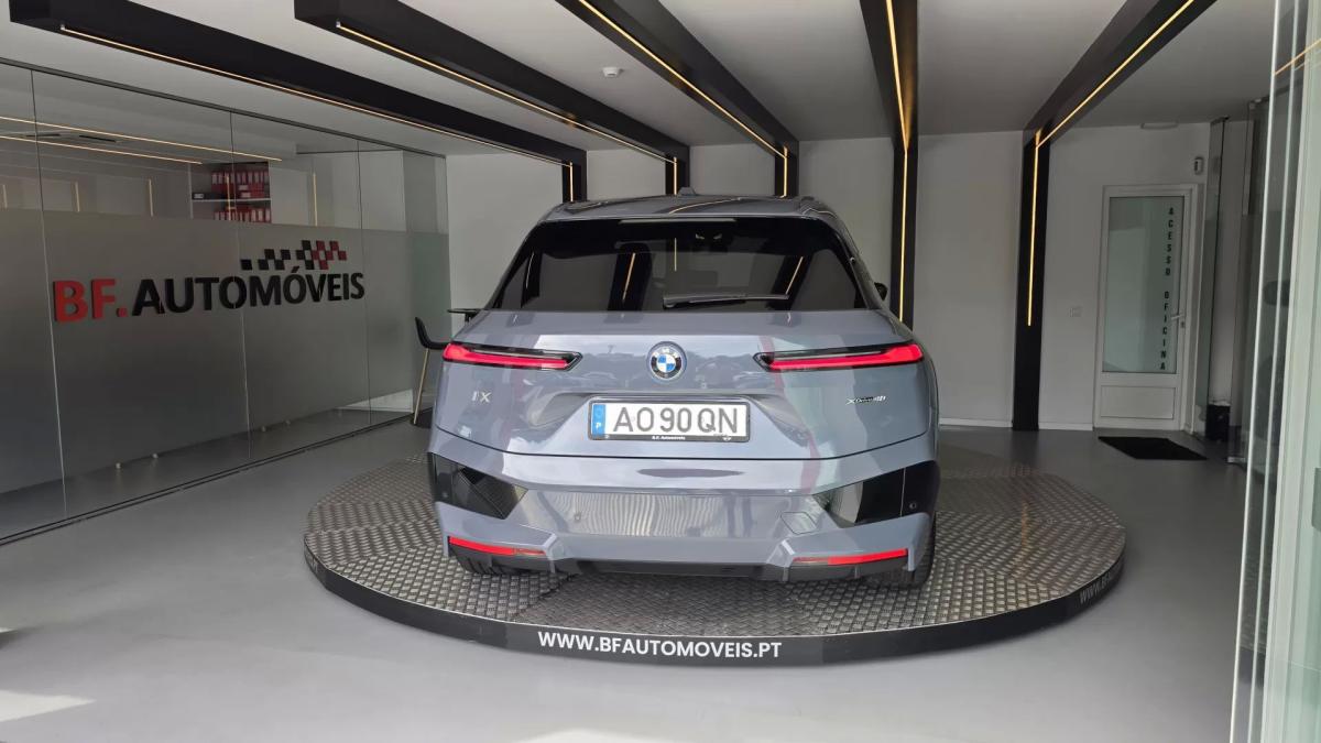 bmw-ix-2022-eletrico-0cc