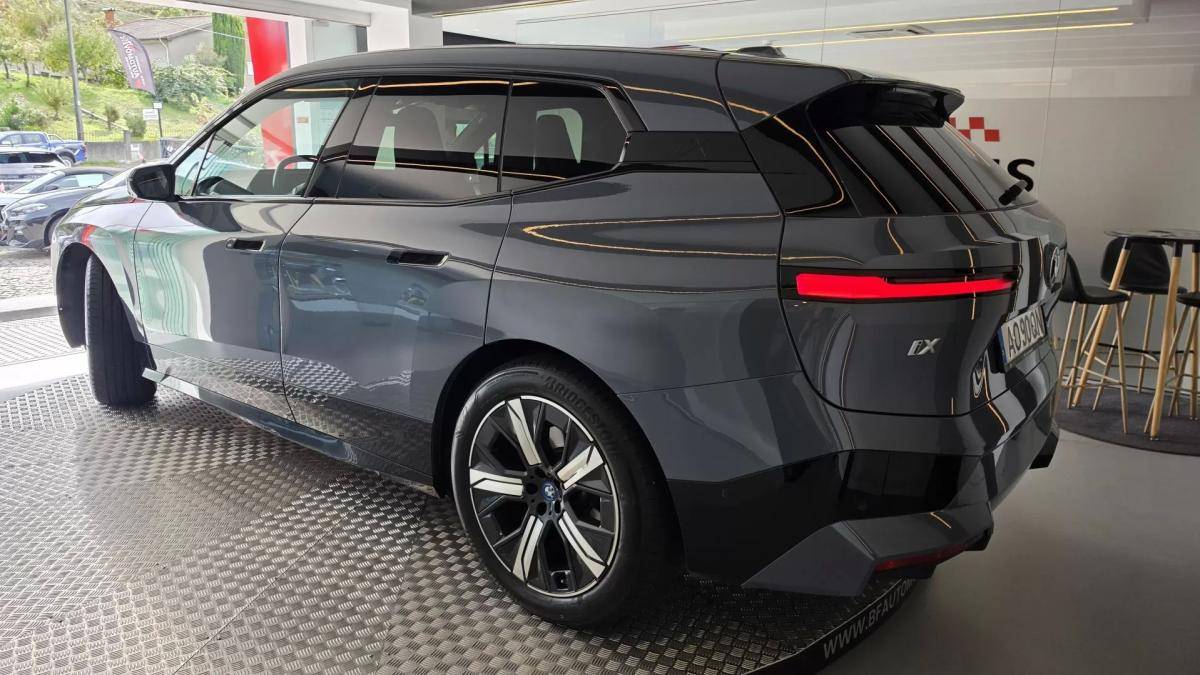 bmw-ix-2022-eletrico-0cc