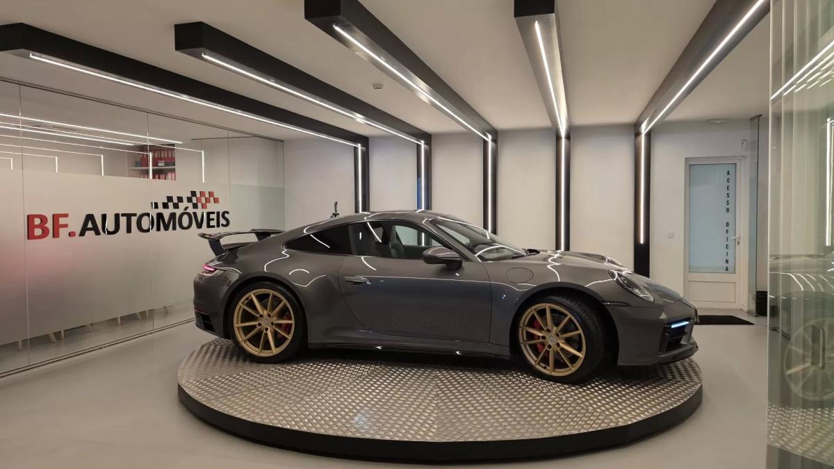 porsche-992-2021-gasolina-2981cc