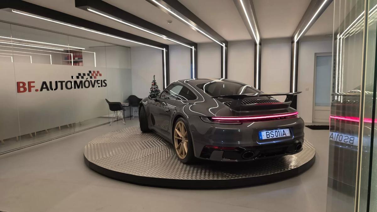 porsche-992-2021-gasolina-2981cc