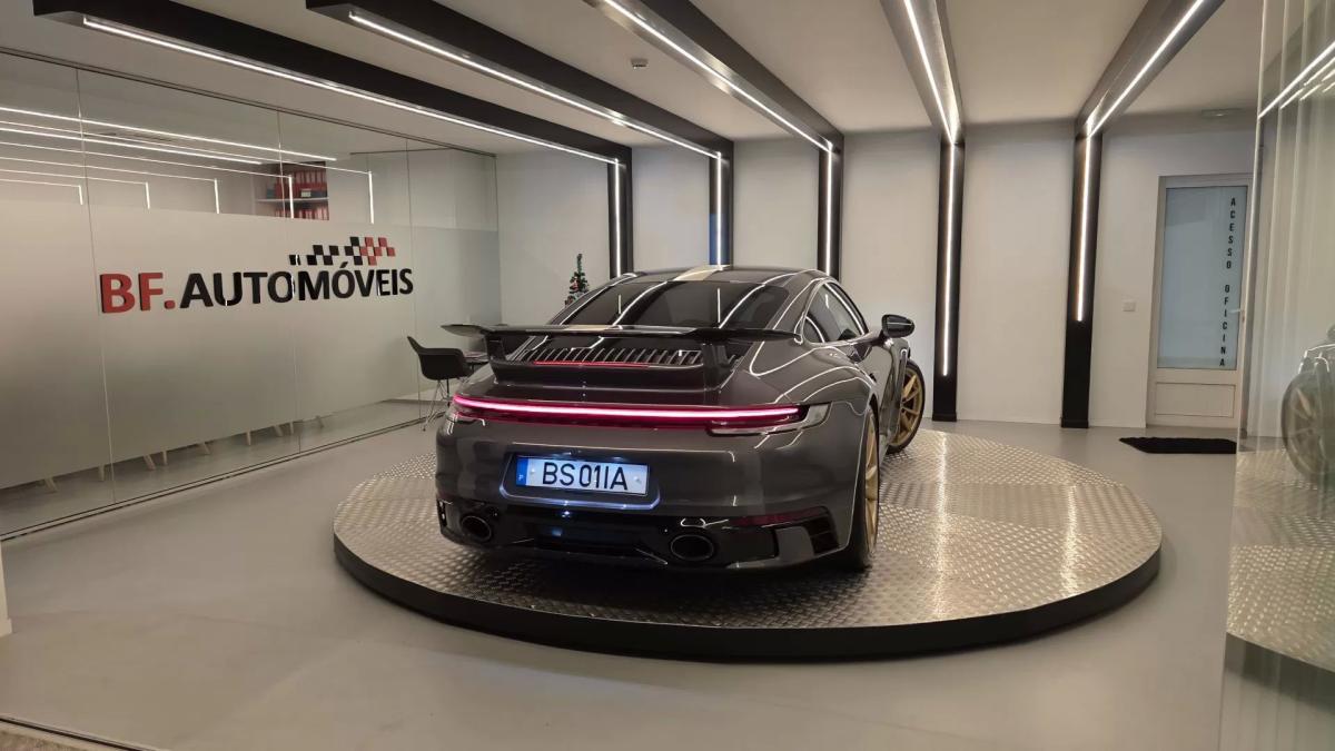 porsche-992-2021-gasolina-2981cc