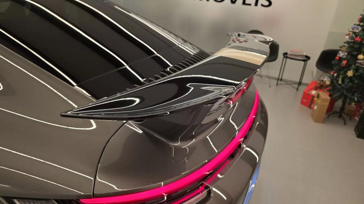 porsche-992-2021-gasolina-2981cc