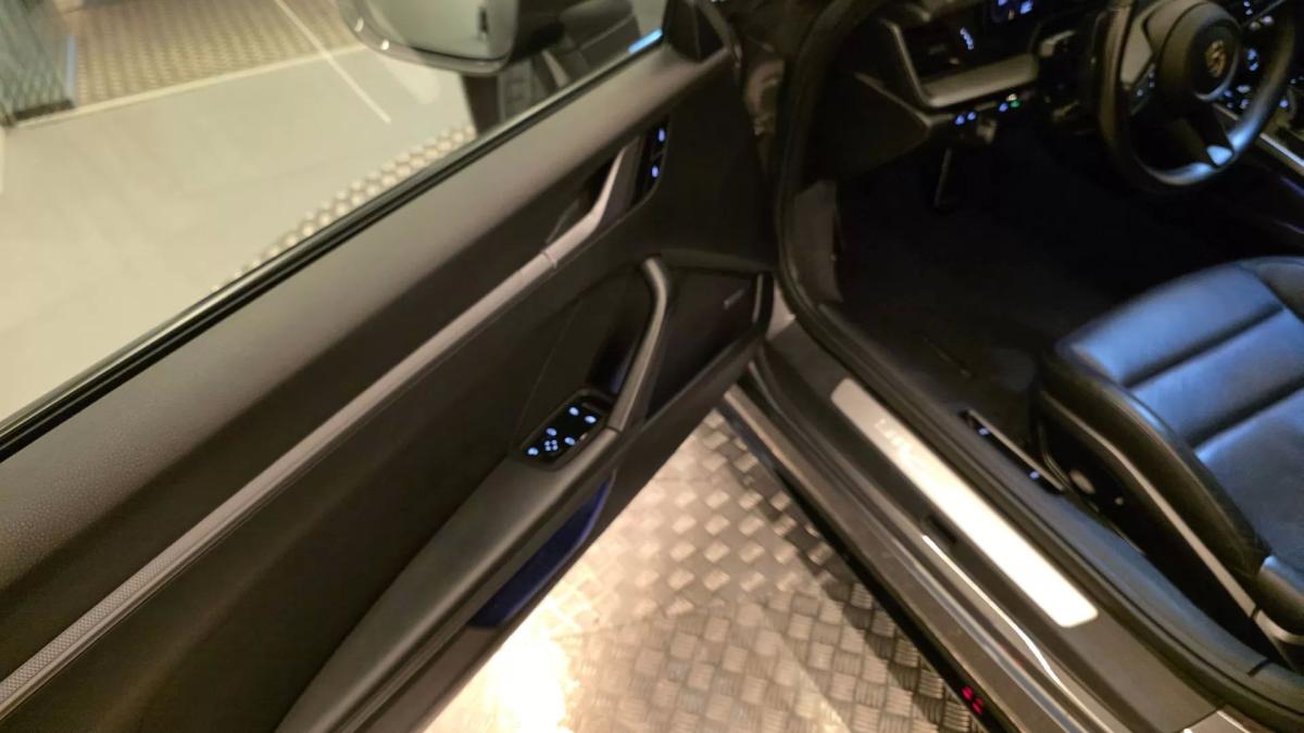 porsche-992-2021-gasolina-2981cc