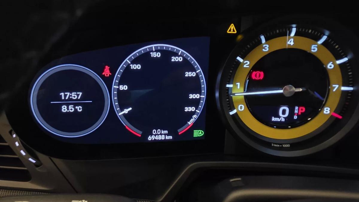 porsche-992-2021-gasolina-2981cc
