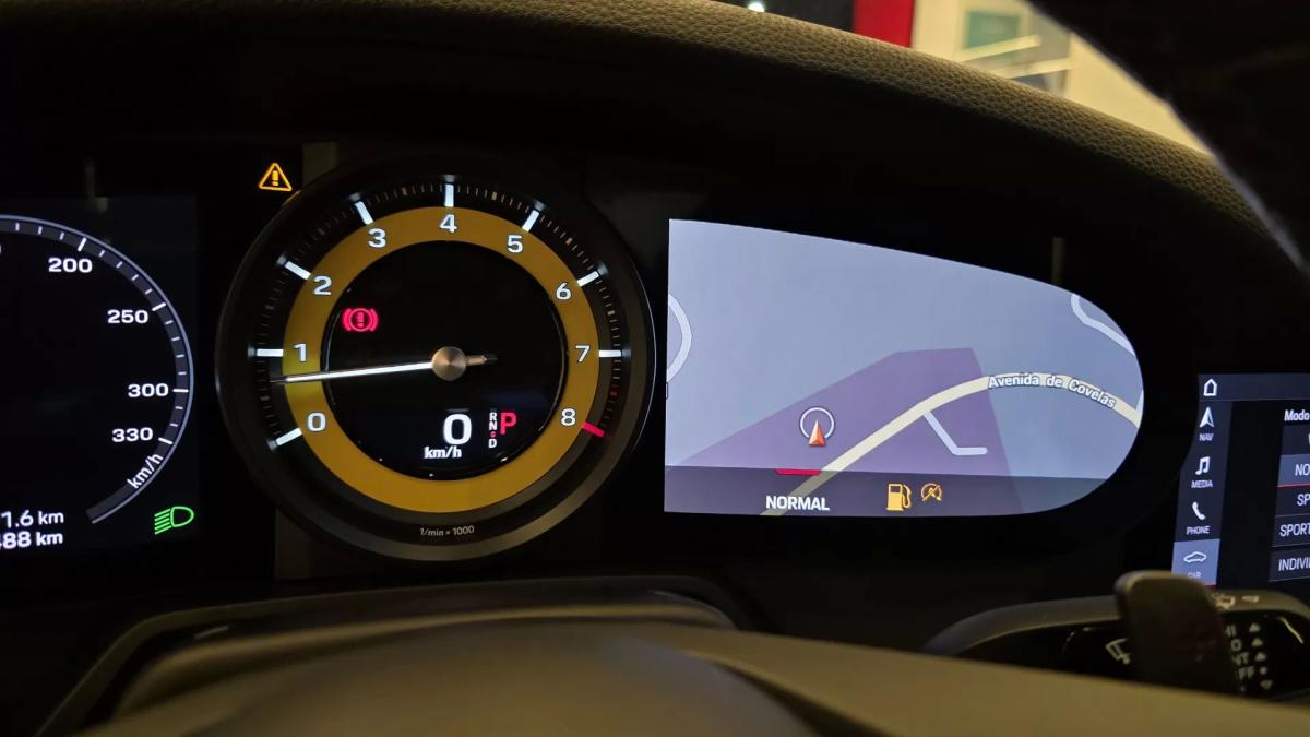 porsche-992-2021-gasolina-2981cc