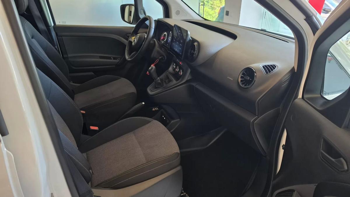 mercedes-benz-citan-2025-diesel-1461cc