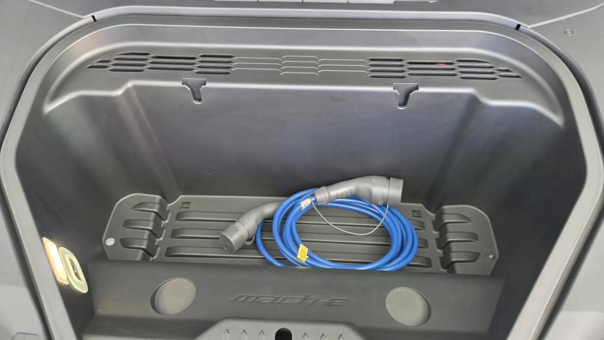 ford-mustang-mach-e-2024-eletrico-0cc