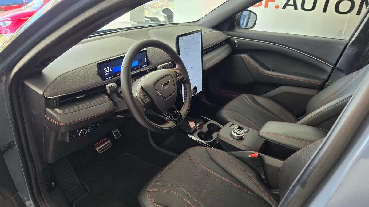 ford-mustang-mach-e-2024-eletrico-0cc