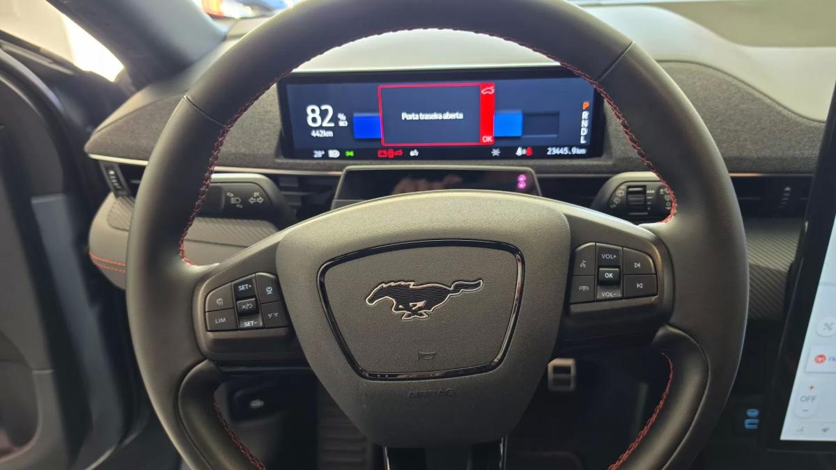 ford-mustang-mach-e-2024-eletrico-0cc
