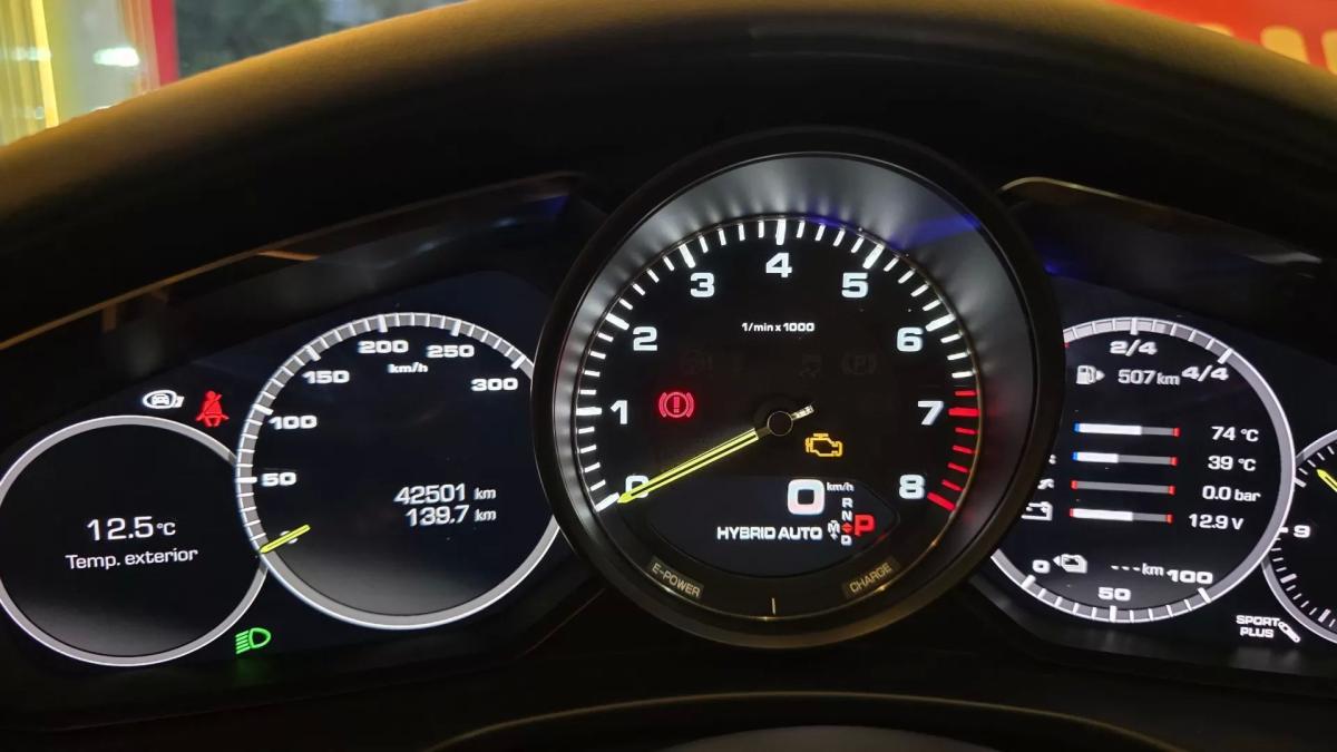 porsche-panamera-2020-hibrido-2894cc