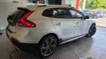 volvo-v40-cross-country-2013-diesel-1560cc