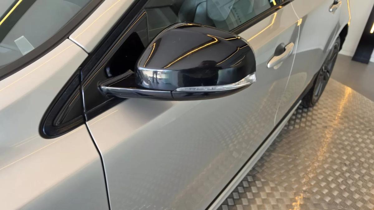 volvo-v40-cross-country-2013-diesel-1560cc