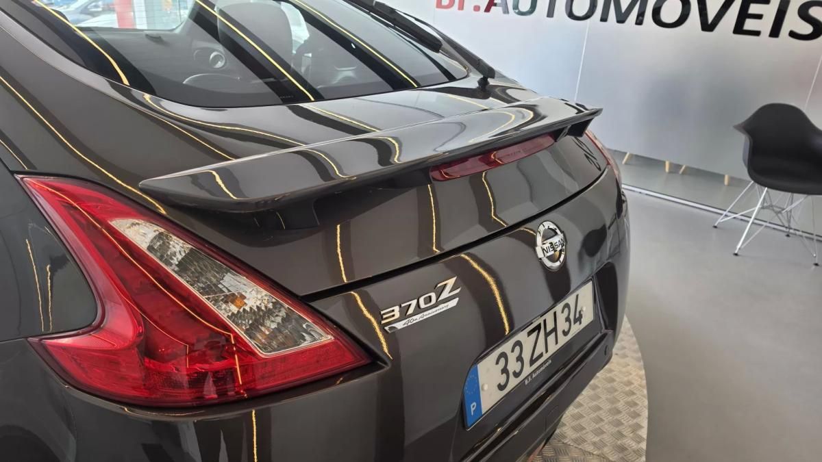 nissan-370z-2010-gasolina-3696cc