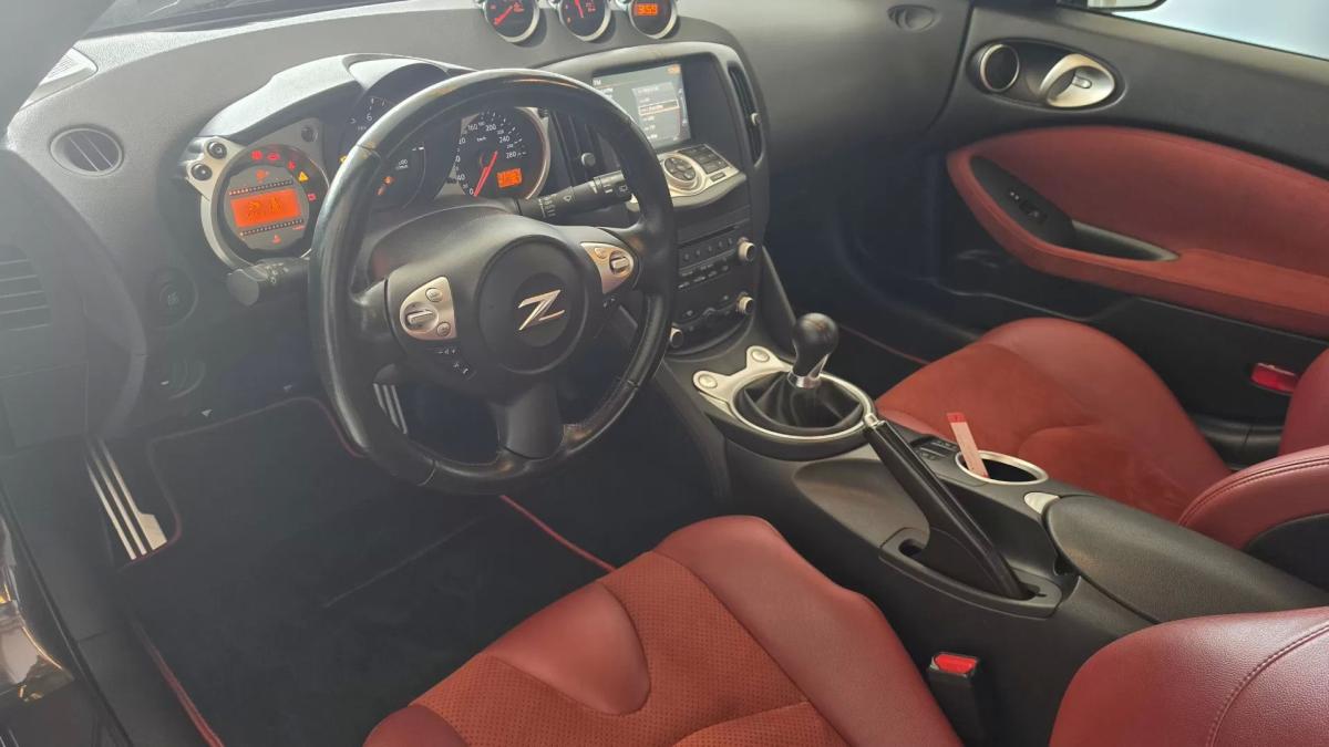 nissan-370z-2010-gasolina-3696cc