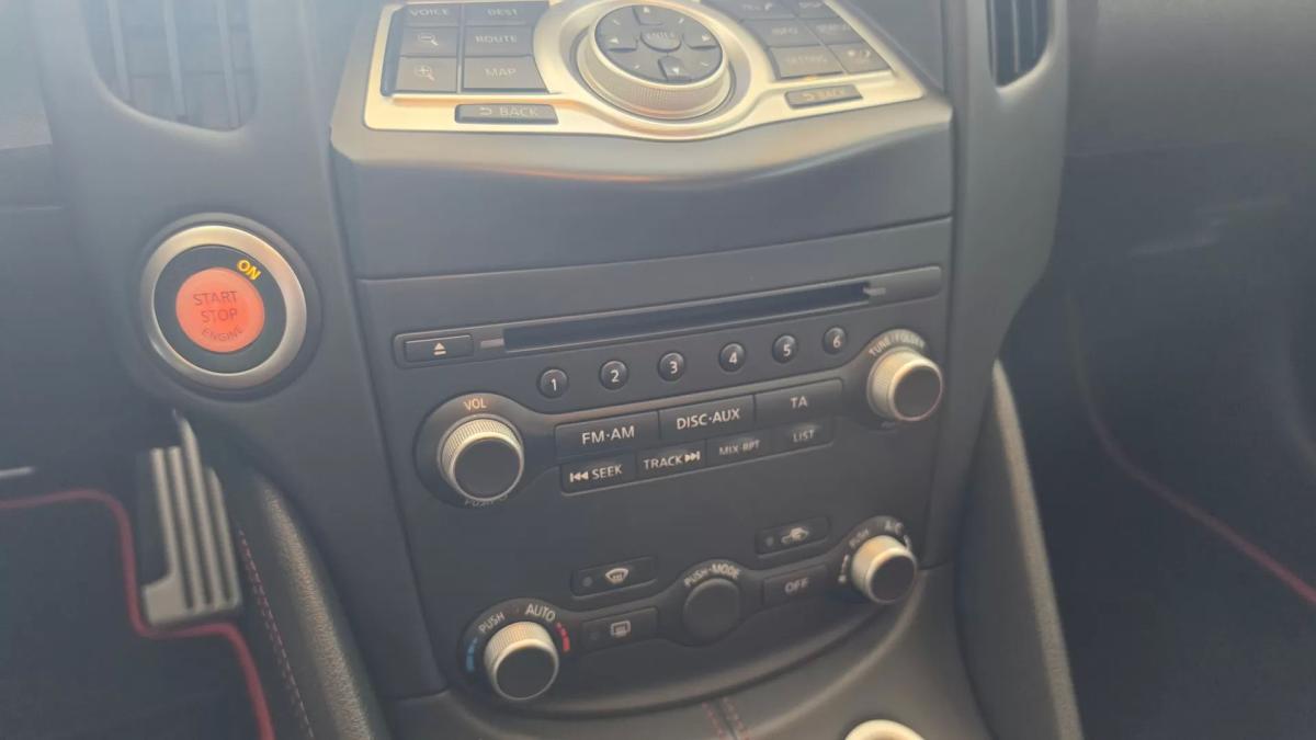 nissan-370z-2010-gasolina-3696cc