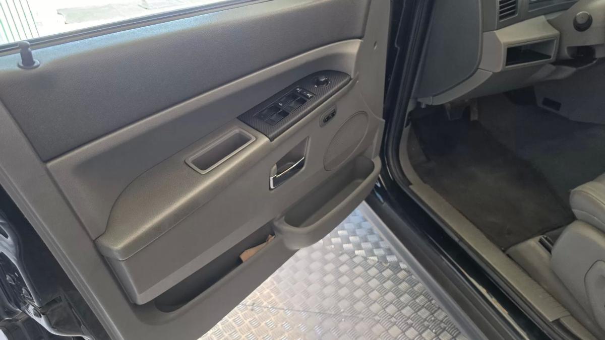 jeep-grand-cherokee-2005-diesel-2987cc