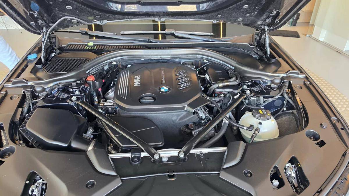 bmw-serie-5-2019-diesel-1995cc