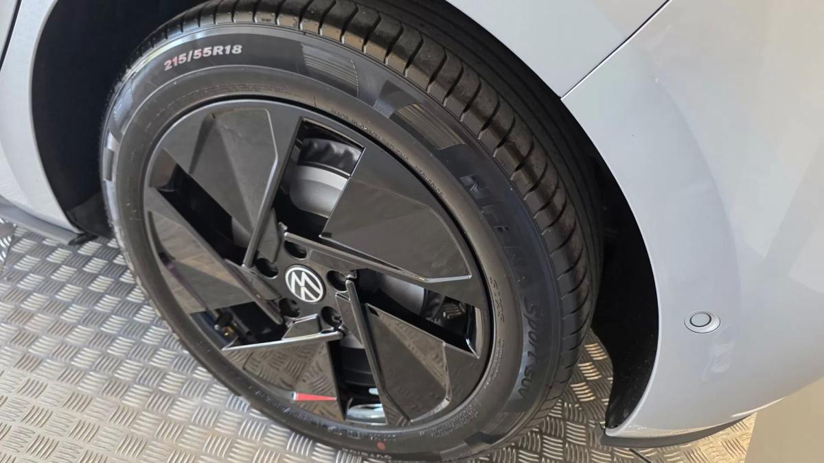 volkswagen-id-3-2023-eletrico-200cc