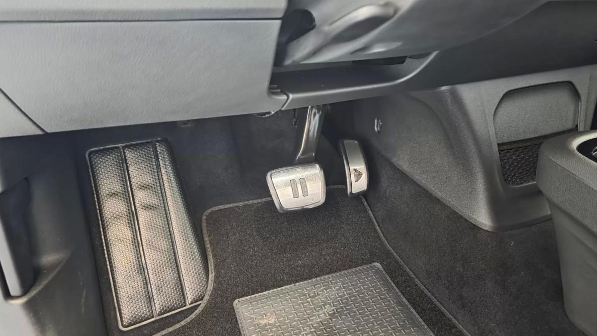 volkswagen-id-3-2023-eletrico-200cc
