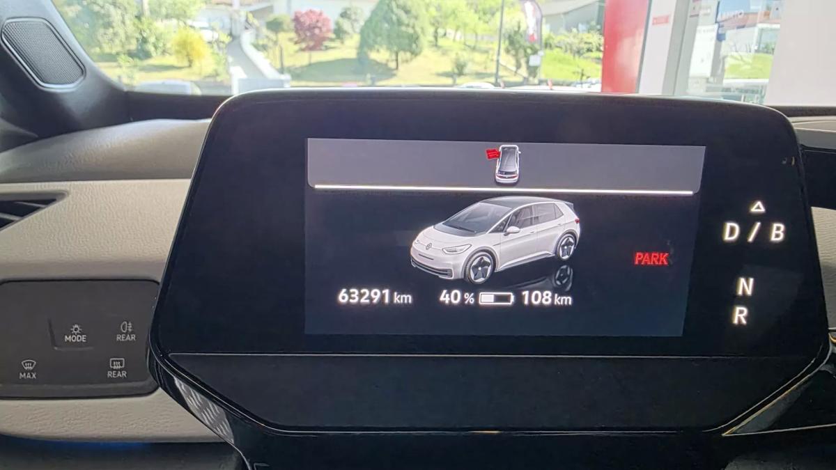 volkswagen-id-3-2023-eletrico-200cc