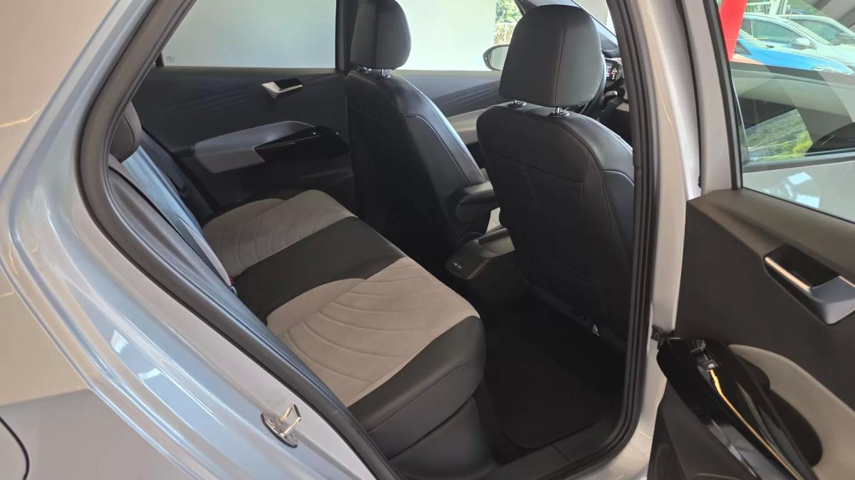 volkswagen-id-3-2023-eletrico-200cc