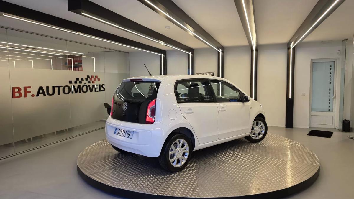 volkswagen-up-2013-gasolina-999cc