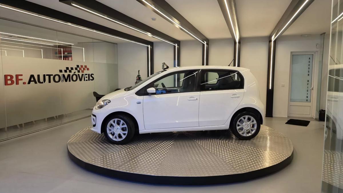 volkswagen-up-2013-gasolina-999cc