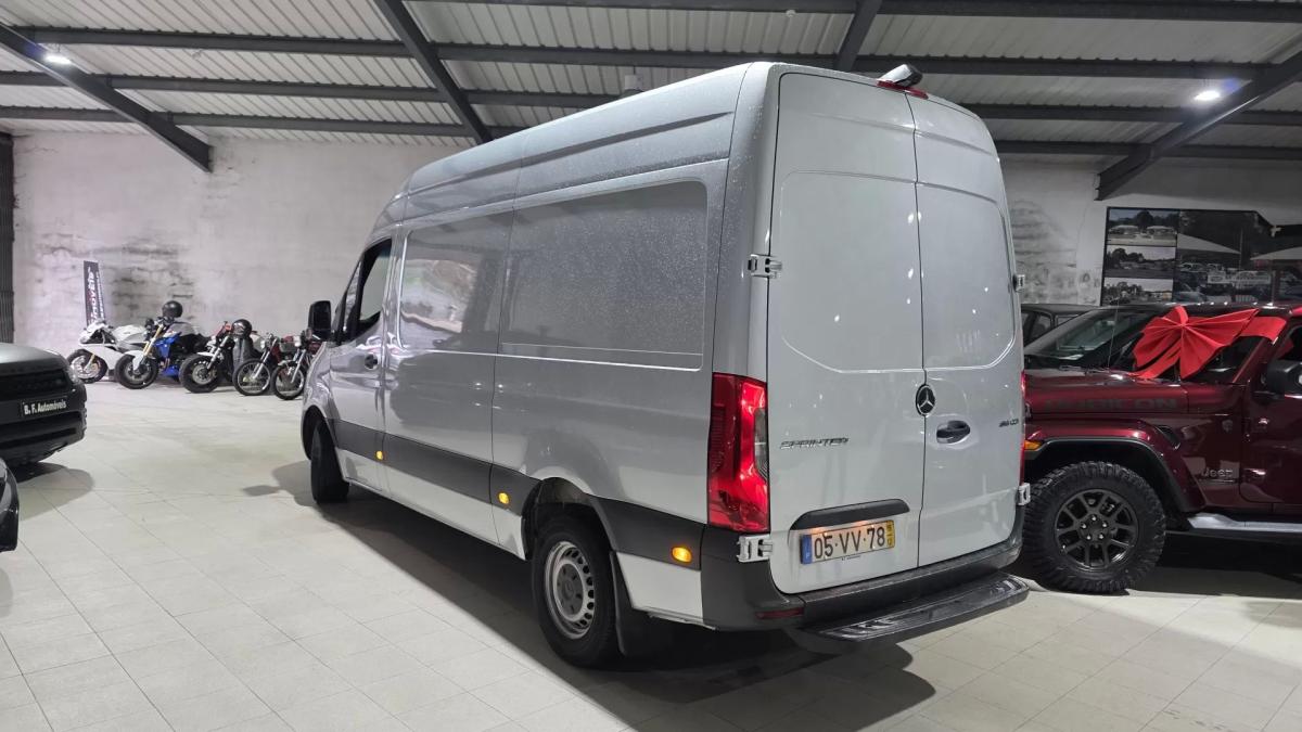 mercedes-benz-sprinter-2018-diesel-2143cc