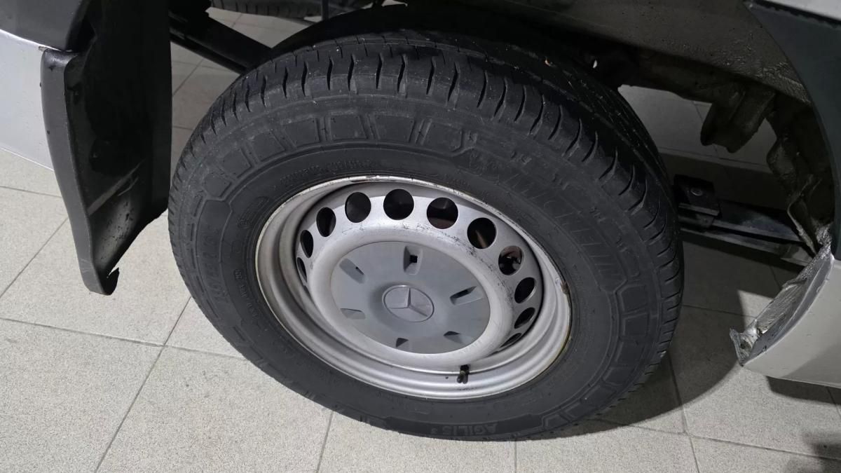 mercedes-benz-sprinter-2018-diesel-2143cc