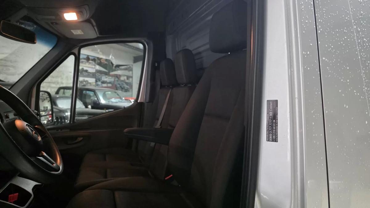 mercedes-benz-sprinter-2018-diesel-2143cc