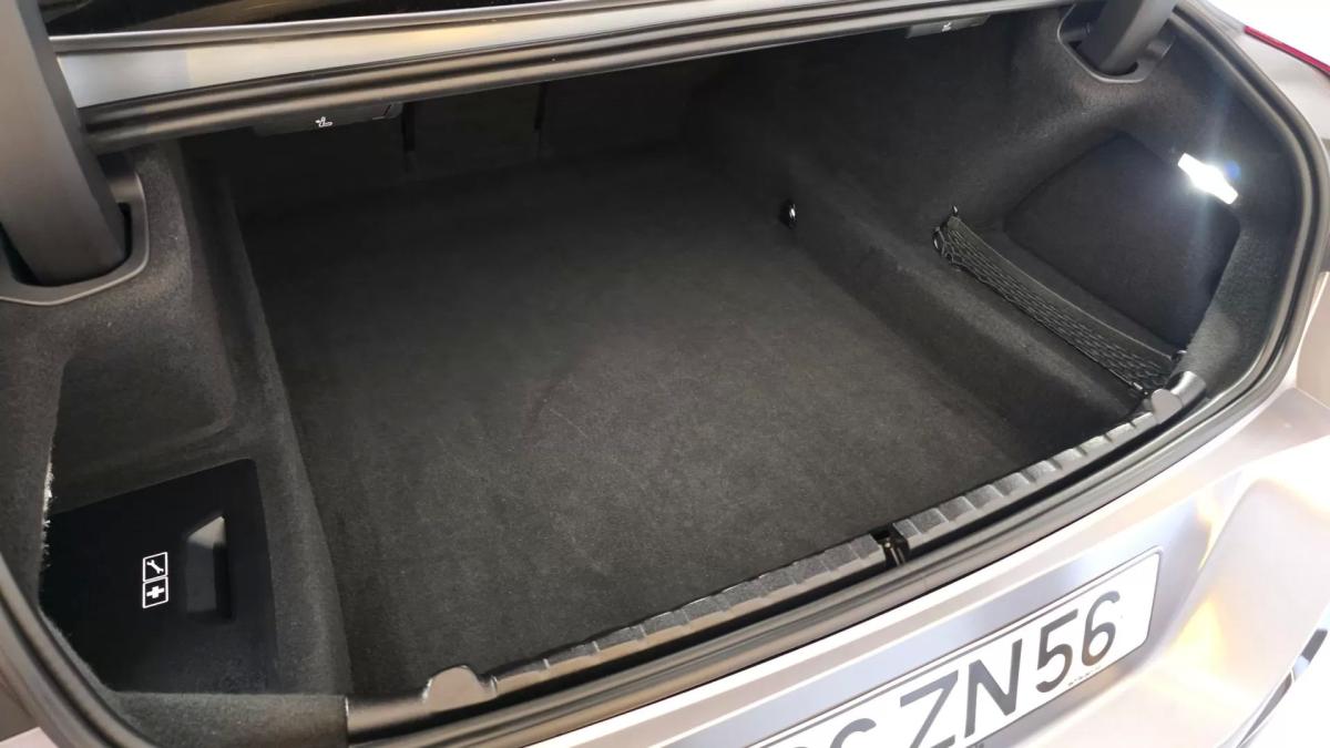 bmw-serie-8-2019-diesel-2993cc