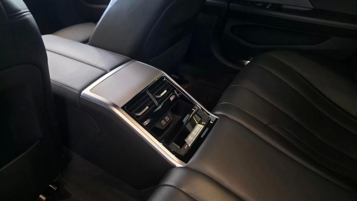 bmw-serie-8-2019-diesel-2993cc