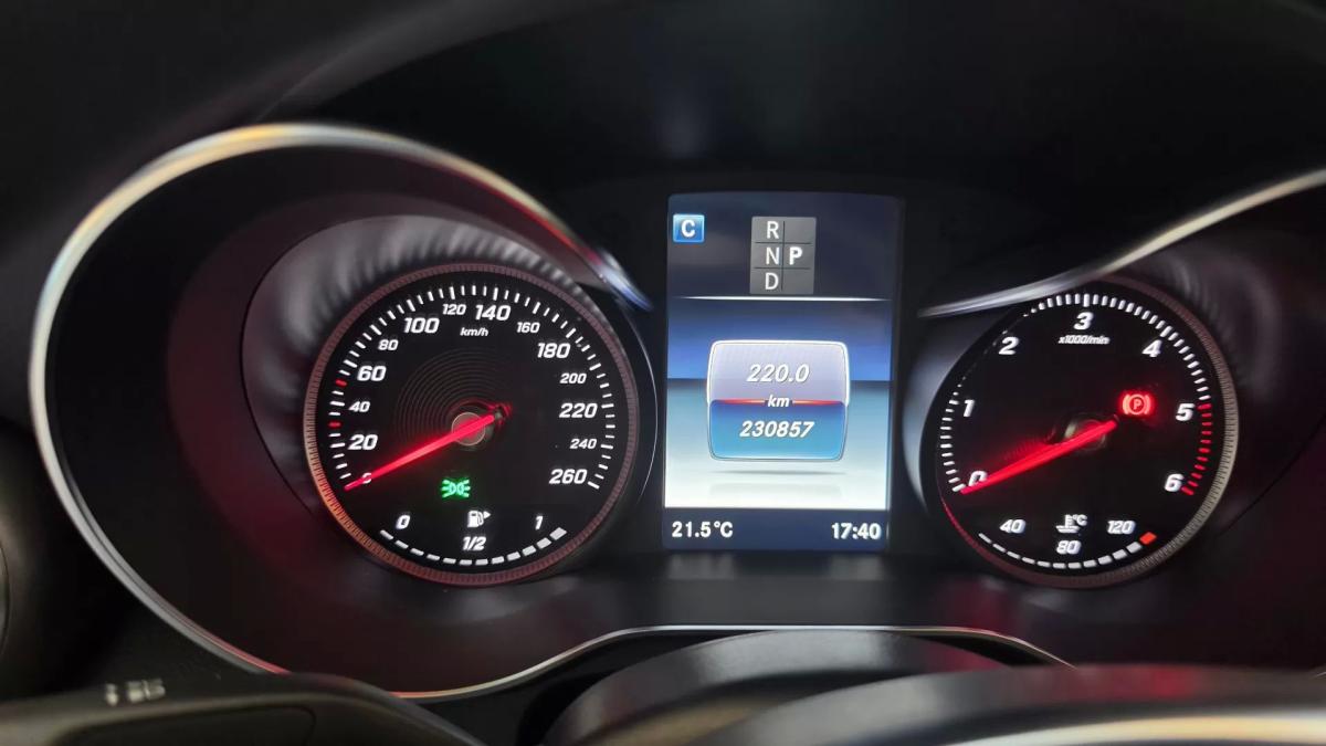 mercedes-benz-classe-c-2018-diesel-2143cc