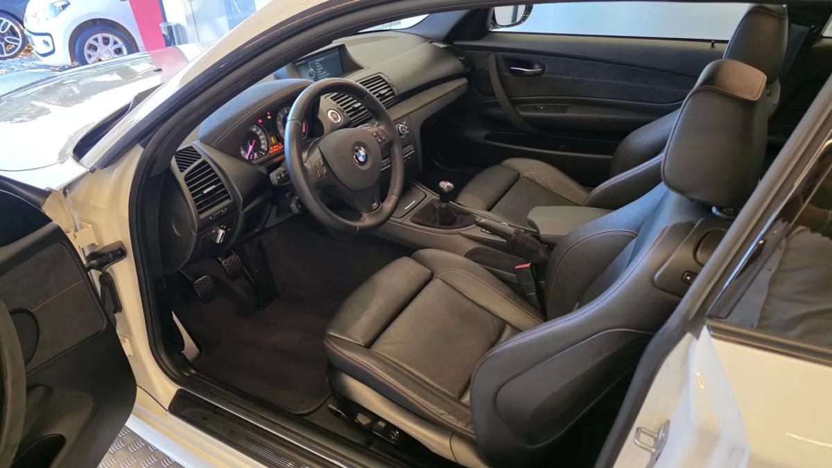 bmw-serie-1-2012-gasolina-2979cc
