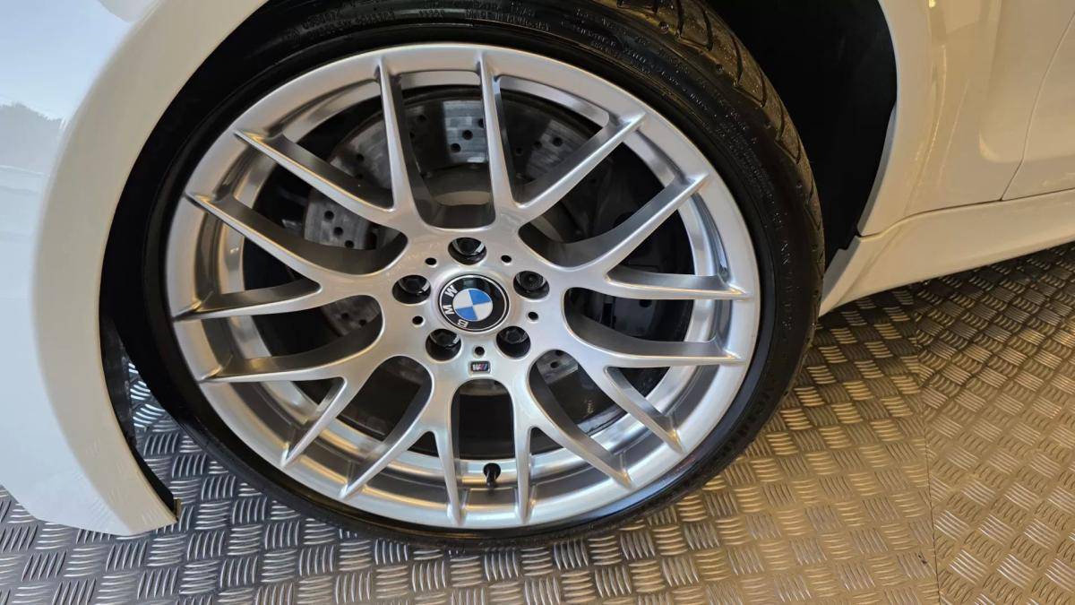 bmw-serie-1-2012-gasolina-2979cc