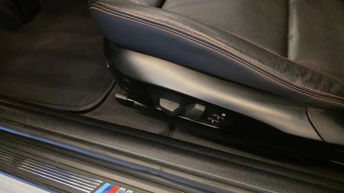 bmw-serie-1-2012-gasolina-2979cc
