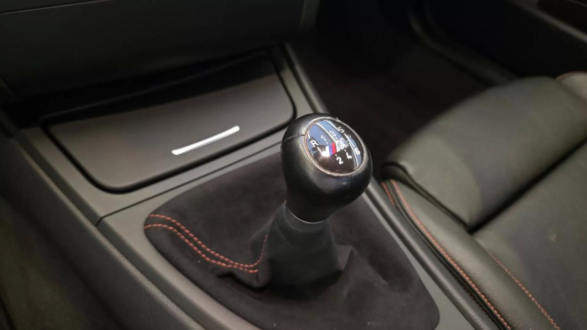 bmw-serie-1-2012-gasolina-2979cc