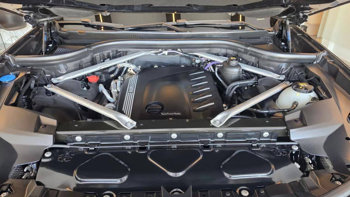 bmw-x7-2022-diesel-2993cc
