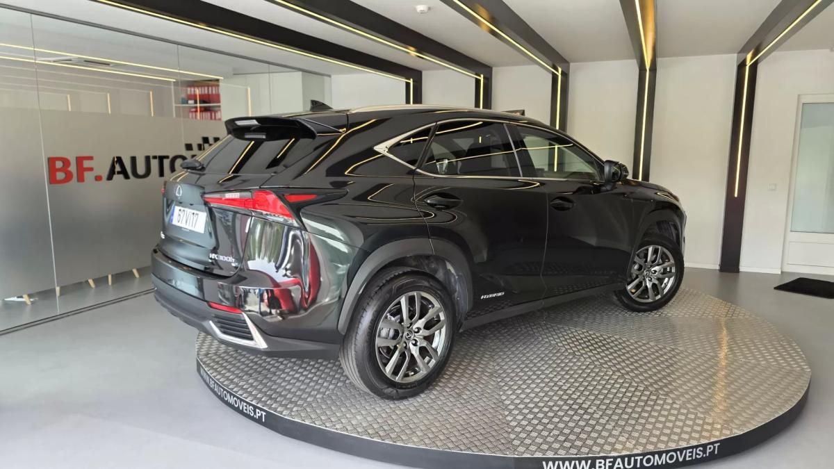 lexus-nx-300h-2018-hibrido-a-gasolina-2494cc
