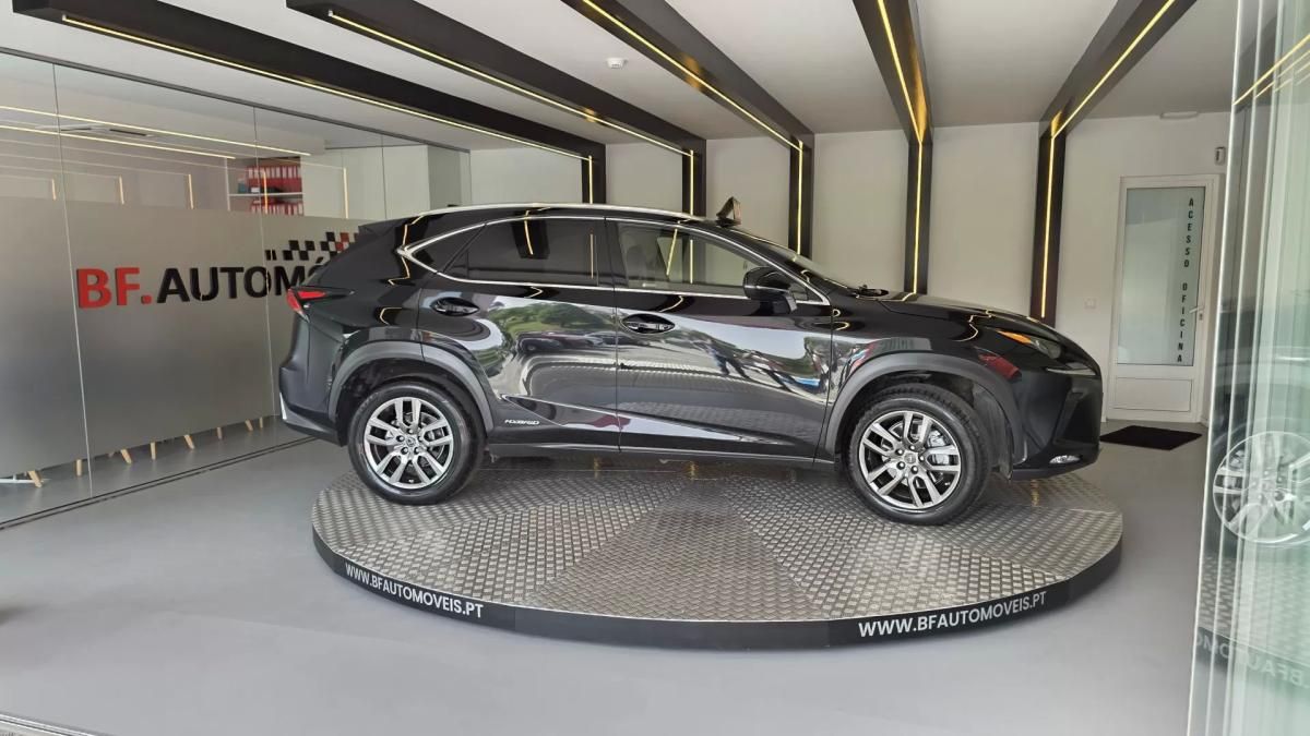 lexus-nx-300h-2018-hibrido-a-gasolina-2494cc