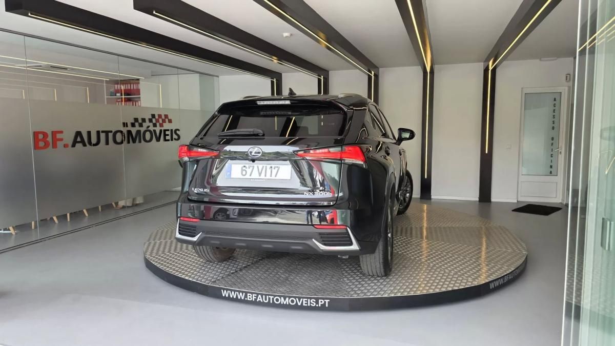 lexus-nx-300h-2018-hibrido-a-gasolina-2494cc