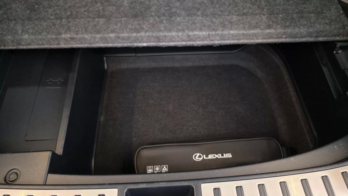 lexus-nx-300h-2018-hibrido-a-gasolina-2494cc