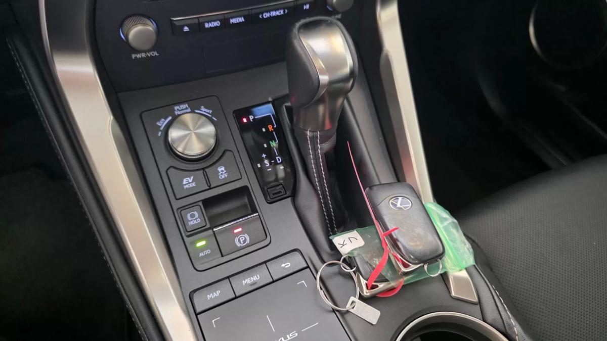 lexus-nx-300h-2018-hibrido-a-gasolina-2494cc