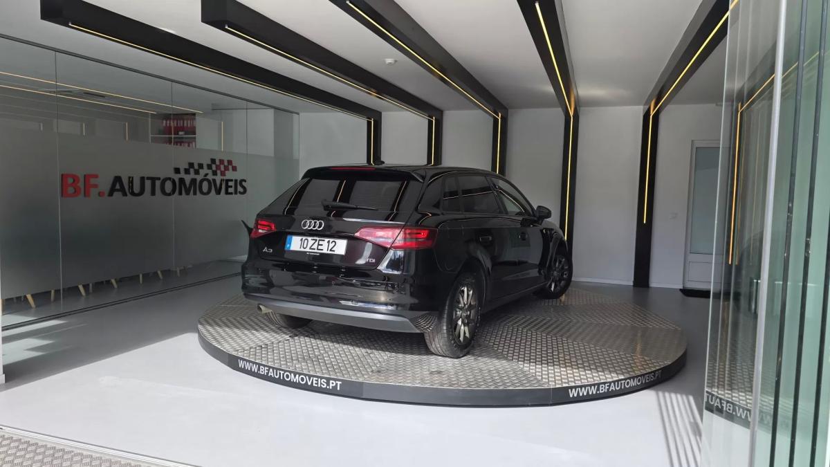 audi-a3-sportback-2016-diesel-1598cc