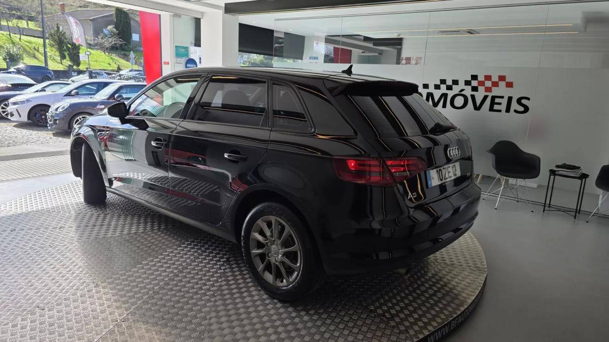 audi-a3-sportback-2016-diesel-1598cc